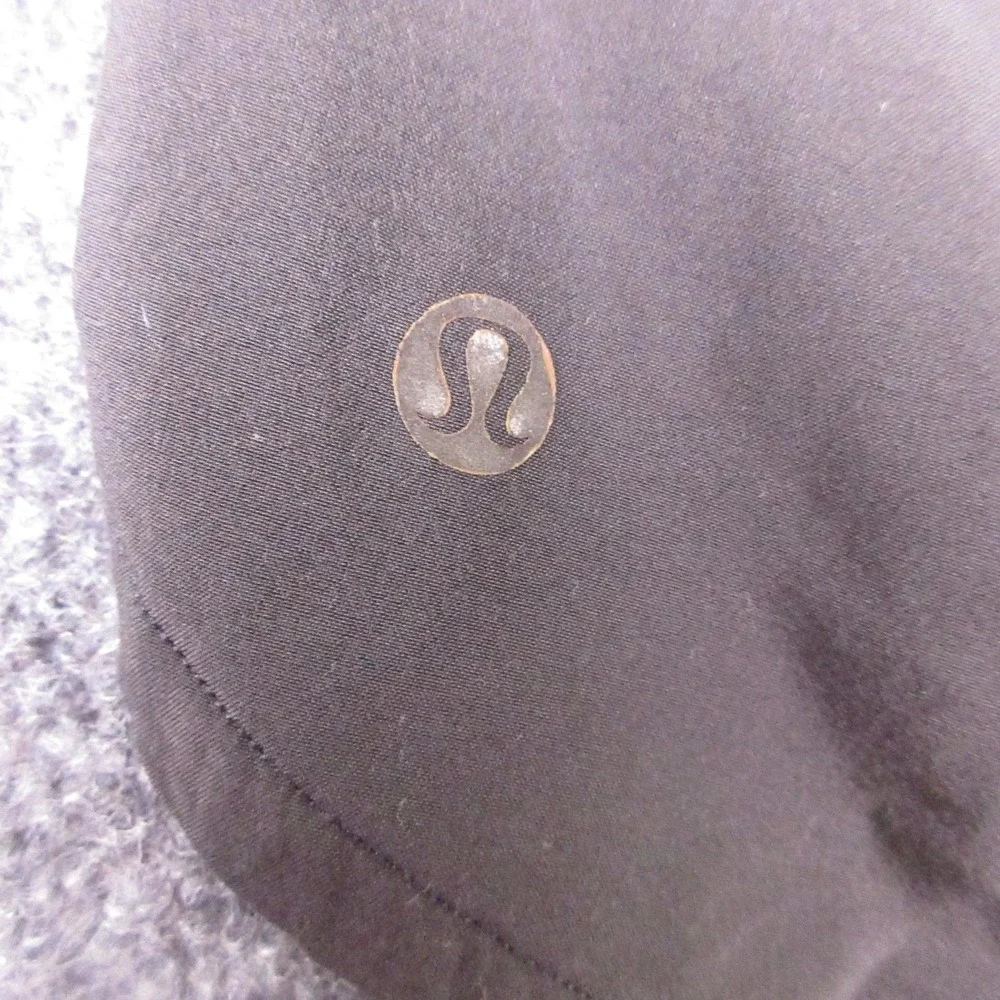 Lululemon Shorts Womens 2 Black 3